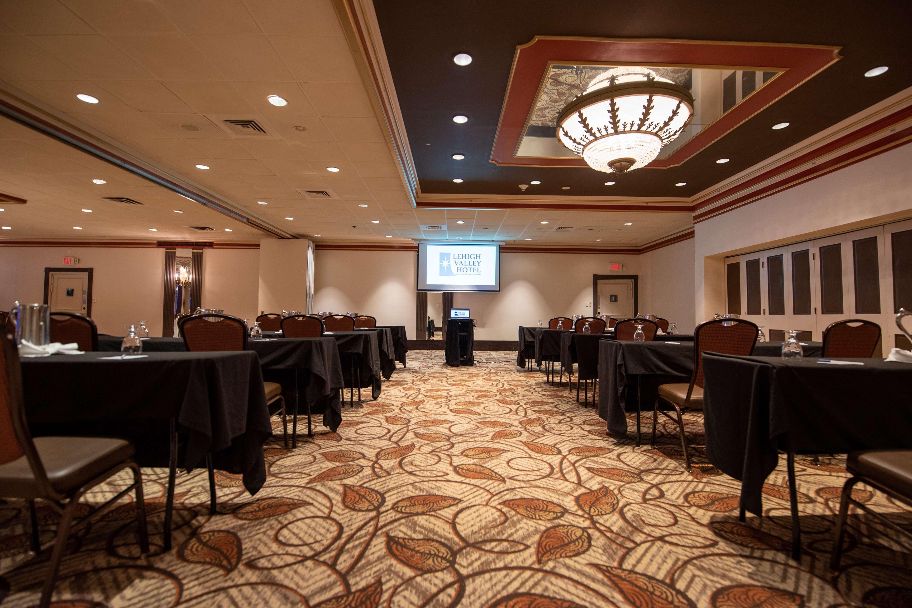 Surestay Plus Hotel By Best Western Lehigh Valley Bethlehem Ngoại thất bức ảnh